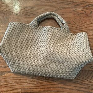 Naghedi Medium St Barths Tote in Cashmere